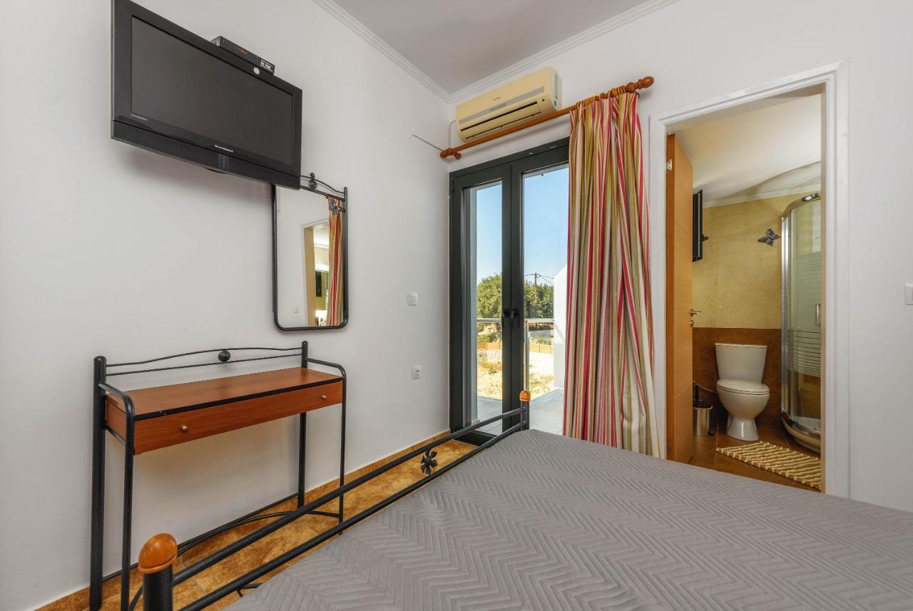 Alonaki Apartments Agios Leon Екстер'єр фото