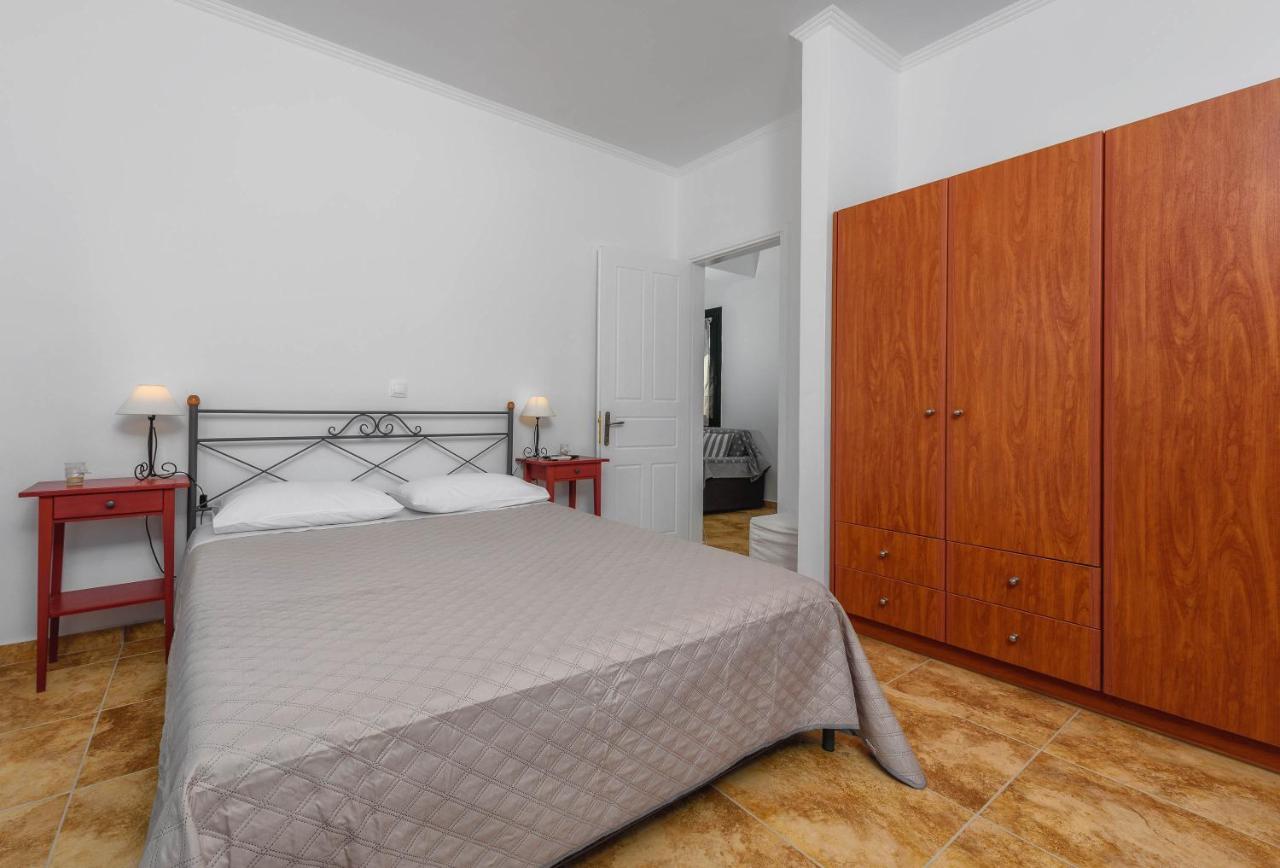 Alonaki Apartments Agios Leon Екстер'єр фото